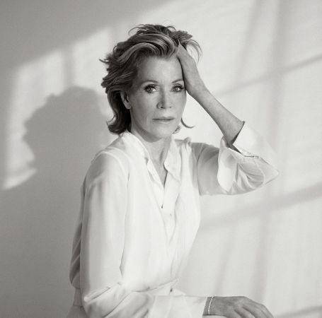 Jane Fonda is married thrice in her life.